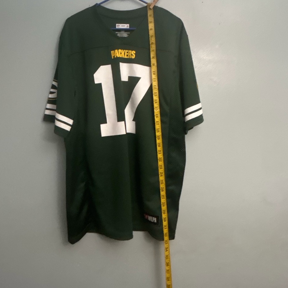 NFL TEAM APPAREL